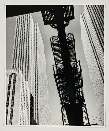 Andreas Feininger | Rockefeller Center, The RCA Building Reflected in ...