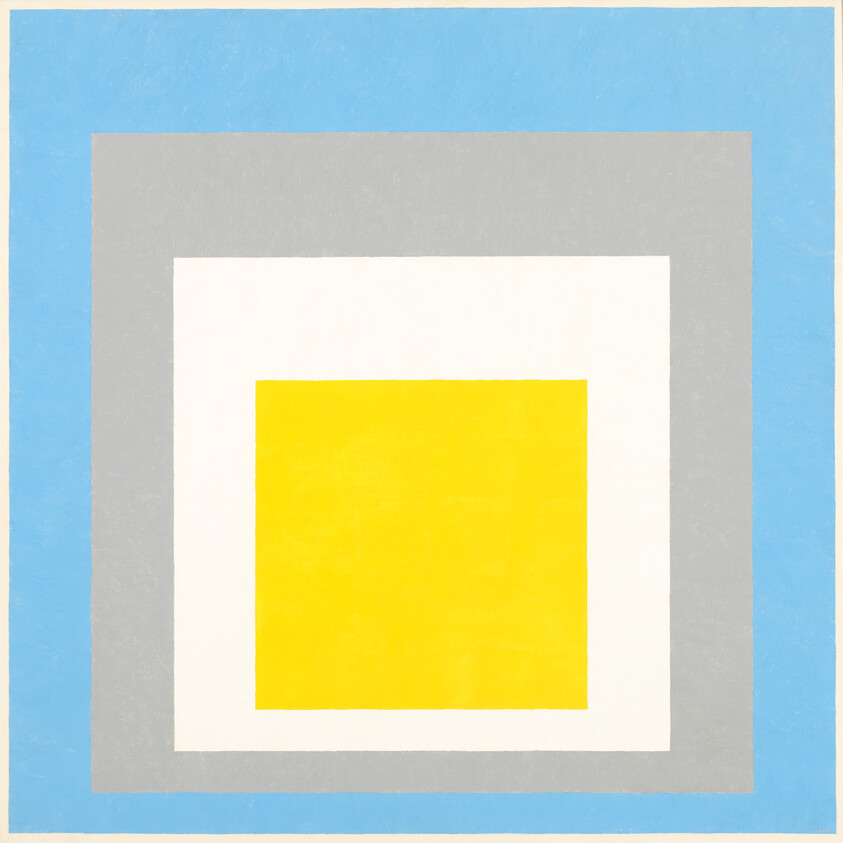 Concentric squares in yellow, white, gray, and blue forming a centered geometric pattern.