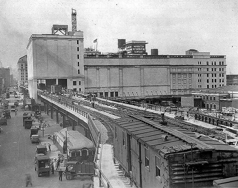 A historic photo of the rail line that is now the High Line.