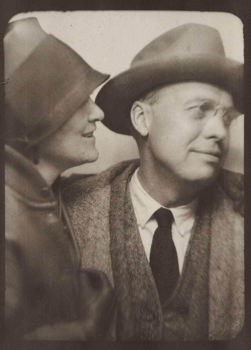 Photo booth image of Edward and Josephine Hopper wearing hats. 